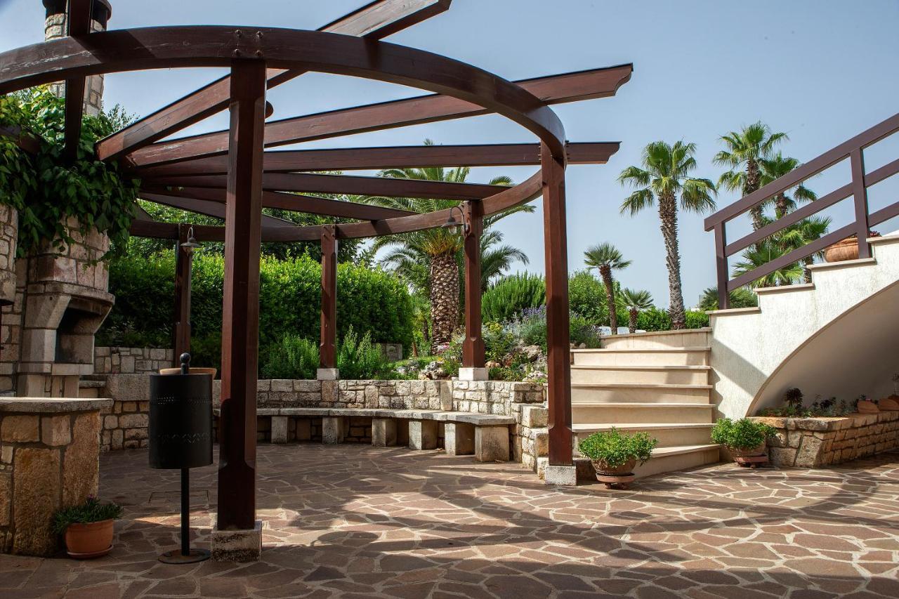 Villa Martino مارتينا فرانكا المظهر الخارجي الصورة